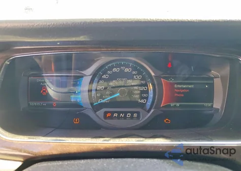 2014 Ford Taurus Limited z USA, uszkodzony, nr VIN 1FAHP2F84EG137972